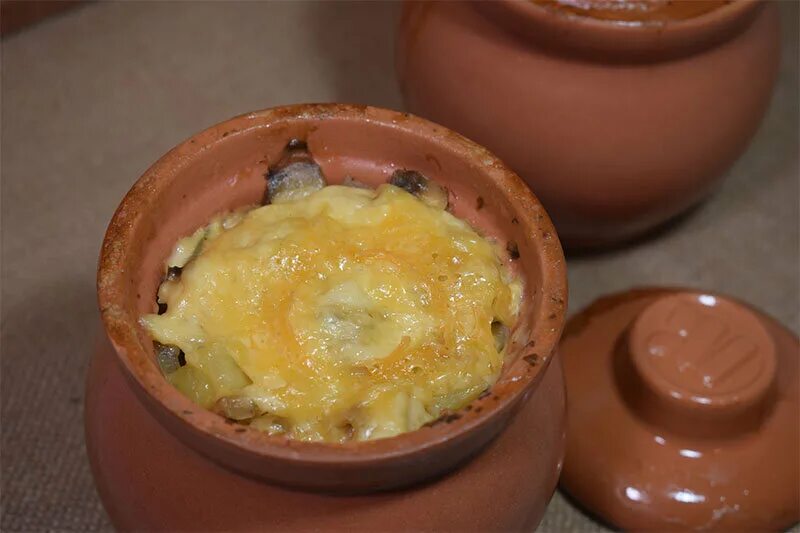 Картофель в горшочках фото Жаркое с курицей и грибами в горшочках С нами вкусно! Домашние рецепты Дзен