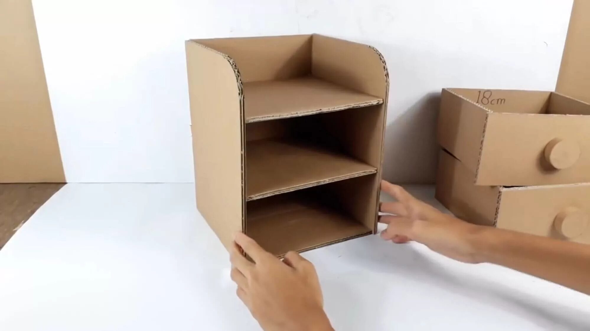 Картон своими руками в домашних условиях DIY. Комод из картона своими руками . Как сделать комод из картона! оригинально