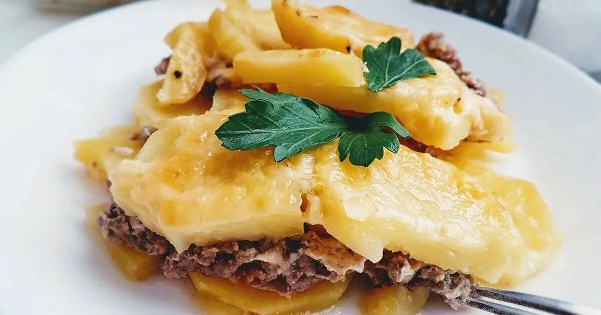 Картошка по французски с фаршем фото Картинки МЯСО ПО ФРАНЦУЗСКИ С КАРТОФЕЛЕМ НА СКОВОРОДЕ