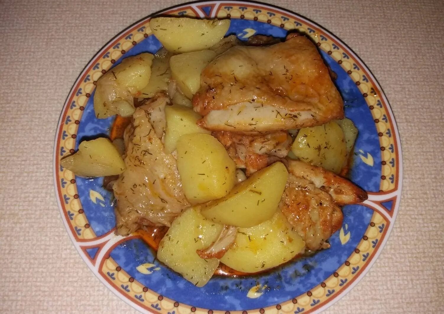 Картошка с курицей потушить фото Картинки РЕЦЕПТЫ ПОТУШИТЬ КАРТОШКУ С КУРИЦЕЙ