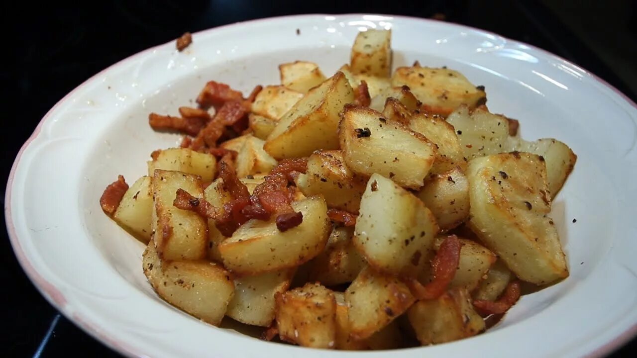 Картошка с луком фото Home Fries or Texas Tators Crispy Fried Potatoes with Bacon - YouTube