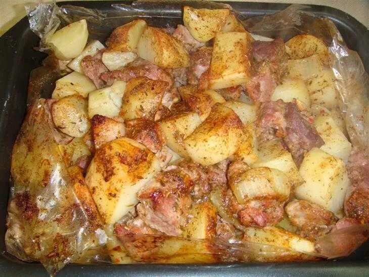 Картошка с мясом фото дома Картинки РЕЦЕПТЫ СВИНИНА ЗАПЕЧЕННАЯ С КАРТОШКОЙ