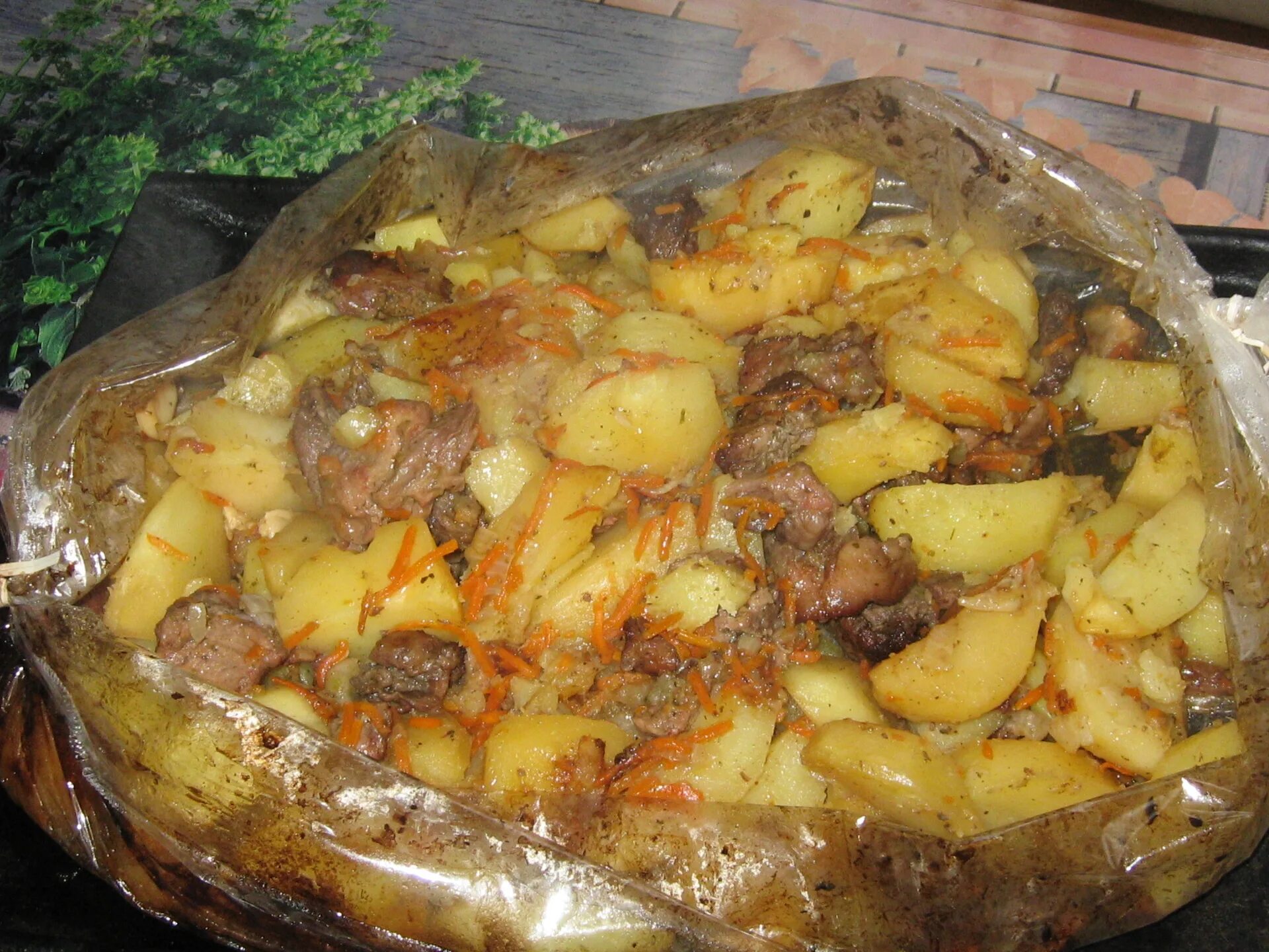 Картошка с мясом фото дома Мясо с овощами в рукаве - пошаговый рецепт с фото (18953 просмотра)