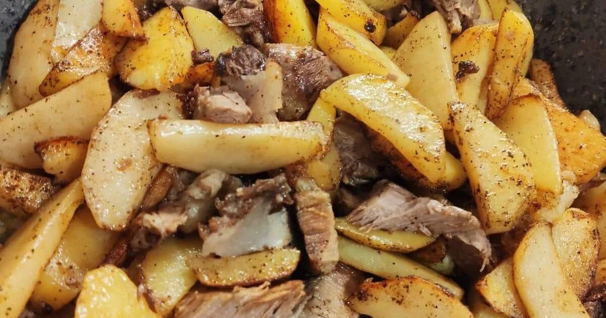 Картошка с мясом фото дома Жареная картошка с мясом - покроковий рецепт з фото. Автор рецепта Мария Хубаева
