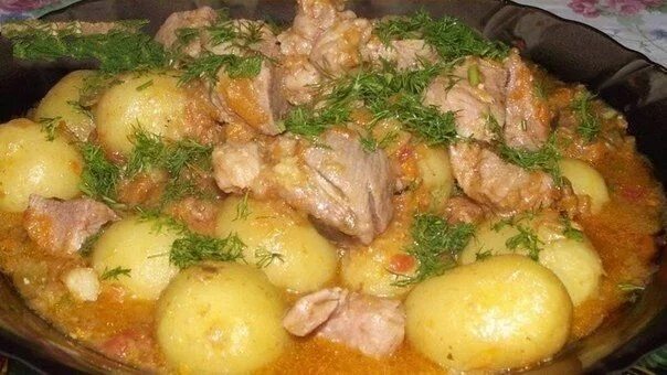 Картошка с мясом рецепты с фото Мясо с овощами и молодым картофелем Ricette di cucina, Cucine, Idee alimentari
