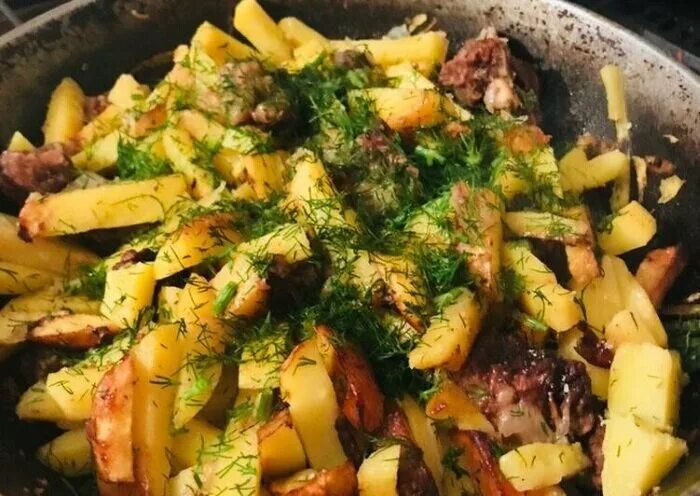 Картошка со свининой рецепт с фото Простое и вкусное жаркое на ужин. Реальная кухня Дзен