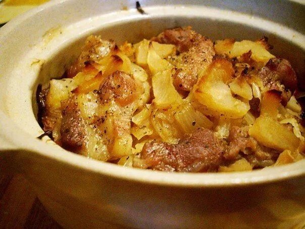 Картошка в утятнице рецепты с фото Капуста тушеная с мясом в горшочке Рецепт Еда, Кулинария, Рецепты еды
