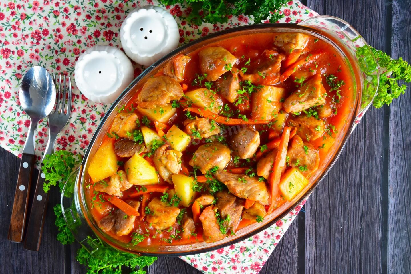 Картошка в утятнице рецепты с фото Картошка с мясом в утятнице тушеная в духовке рецепт фото пошагово и видео - 100
