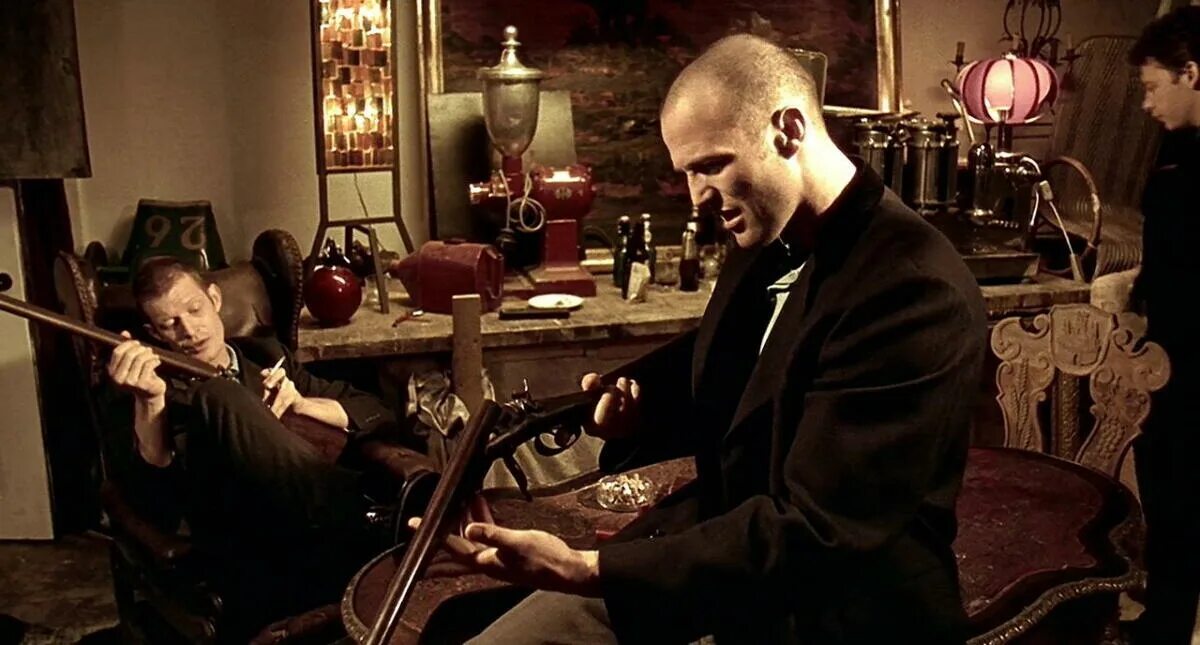 Карты деньги 2 ствола фото Карты, деньги, два ствола / Lock, Stock and Two Smoking Barrels (1998): фото, ка