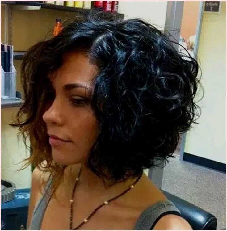 Карвинг на каре фото Ausgefallene Frisuren Mit Undercut Bob haircut curly, Haircuts for curly hair, S