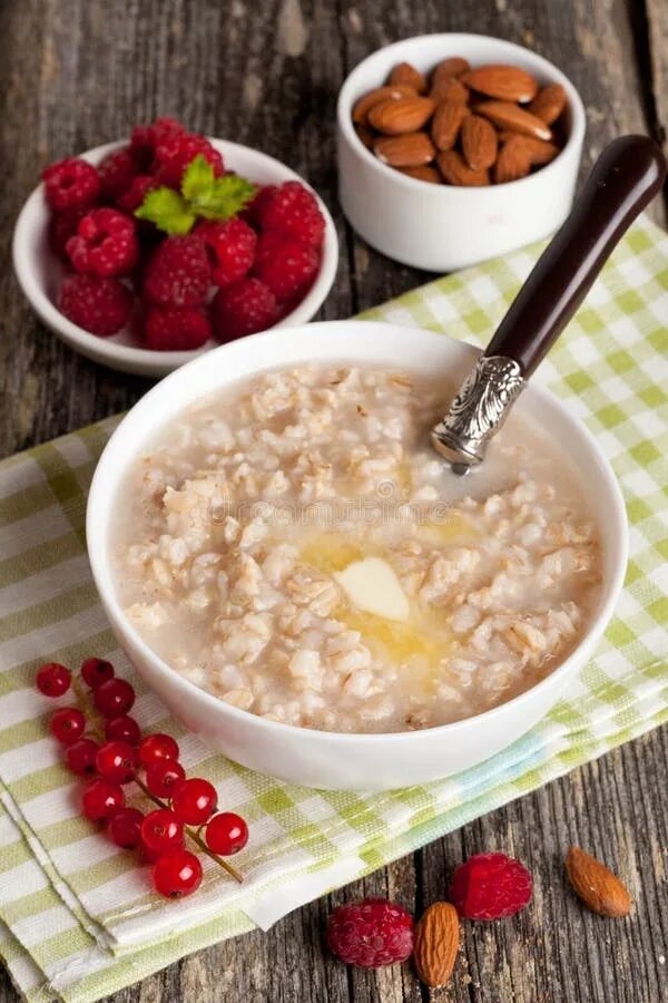 Каша с маслом фото Oatmeal with Honey and Butter Stock Image - Image of fiber, honey: 59229317