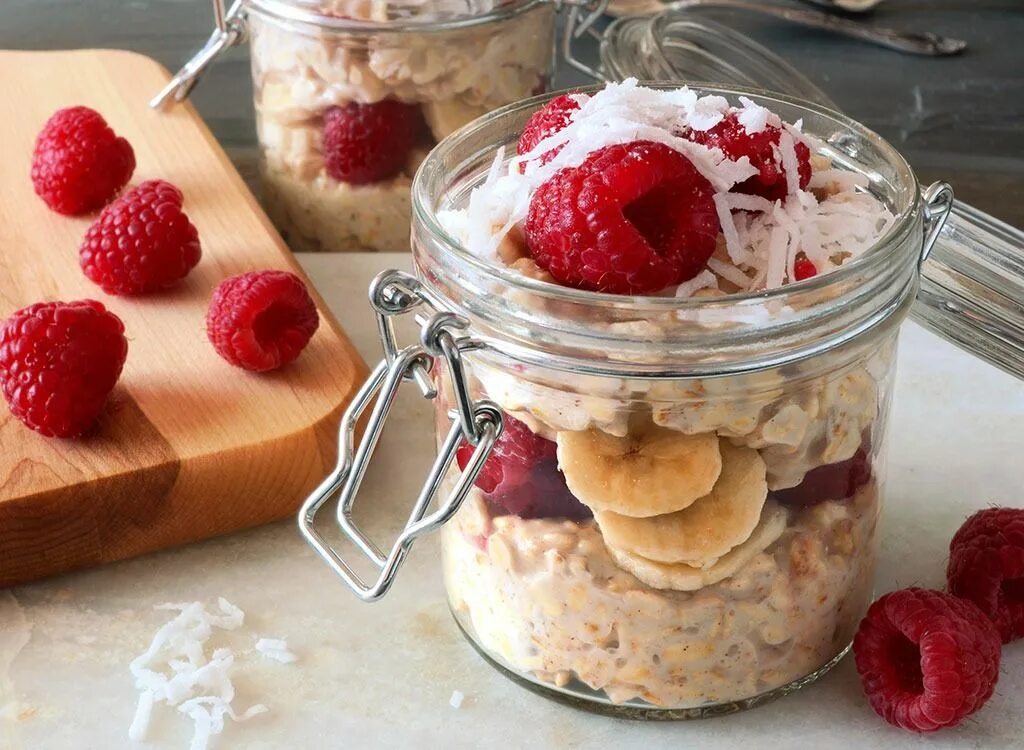 Каша в банке фото Fat-Burning Foods to Put In Your Overnight Oats Oats recipes, Healthy oatmeal, E