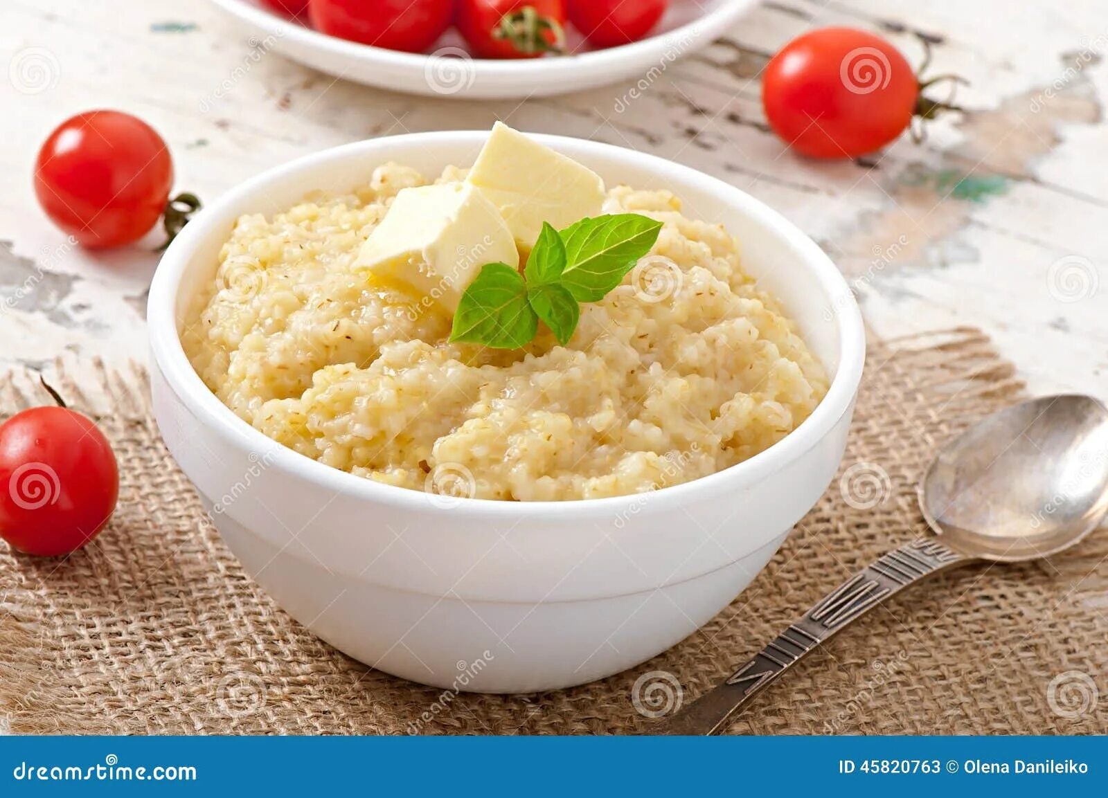 Каши рецепты с фото простые и вкусные Porridge in a bowl stock image. Image of dieting, gruel - 45820763