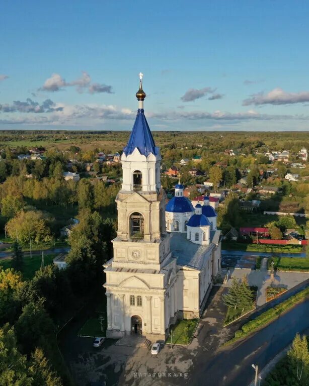 Кашин достопримечательности фото с описанием Cathedral of the Resurrection of Christ, orthodox church, Kashin, ulitsa Lva Tol