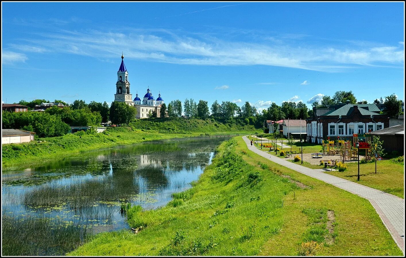 Кашин фото города Воскресенский собор в Кашине - фото автора савл на сайте Сергиев.ru