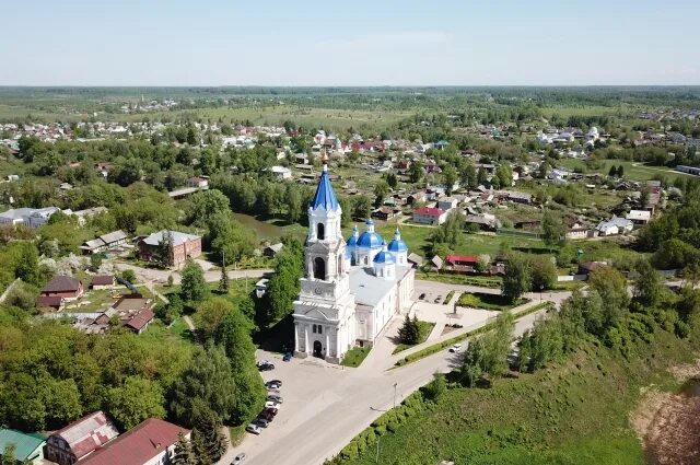 Кашин фото города Самый большой храм Тверской епархии украсили фрески учеников Ильи Глазунова АиФ 