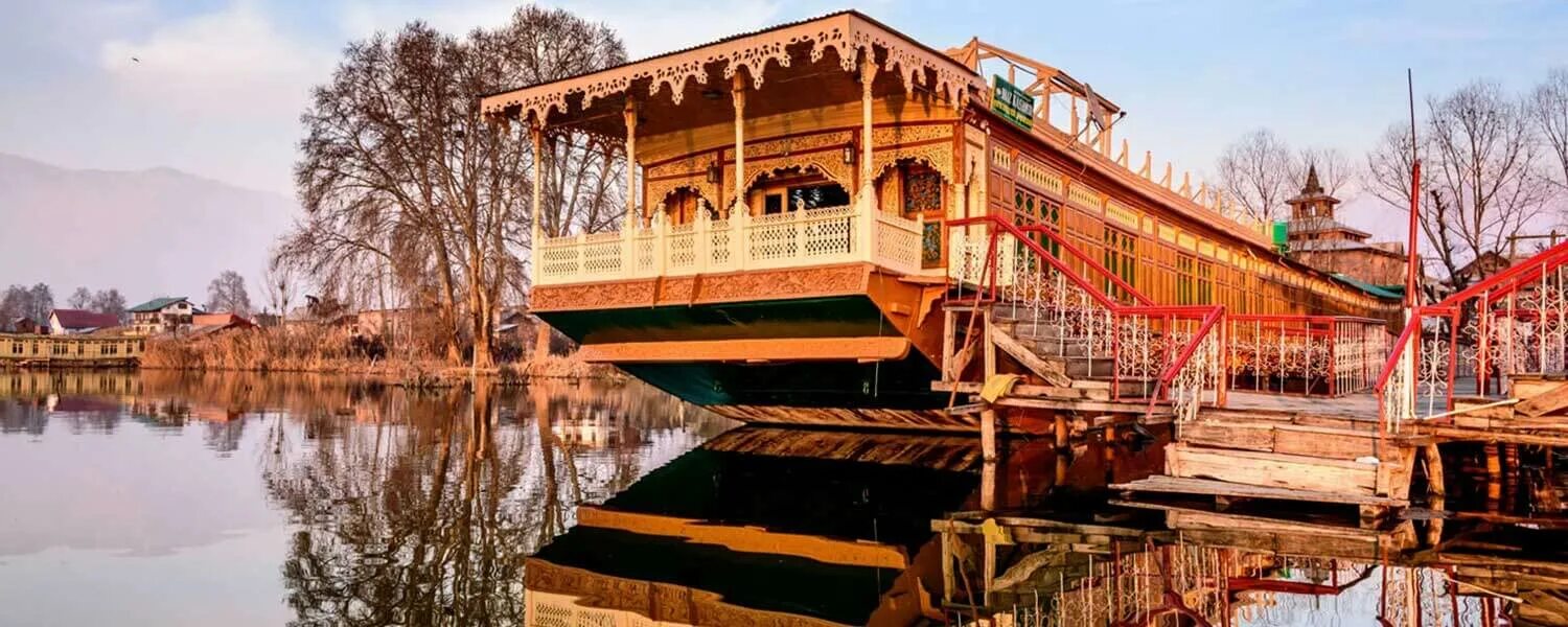 Кашмир большая московская ул 7 фото 10 Luxury Hotels in Kashmir: Top Ten 5 Star Hotels in Kashmir