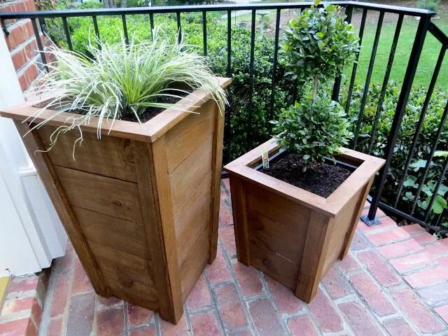 Кашпо для дачи своими руками DIY Tutorial - Decorative Wood Planter Boxes Diy wood planters, Diy wooden plant