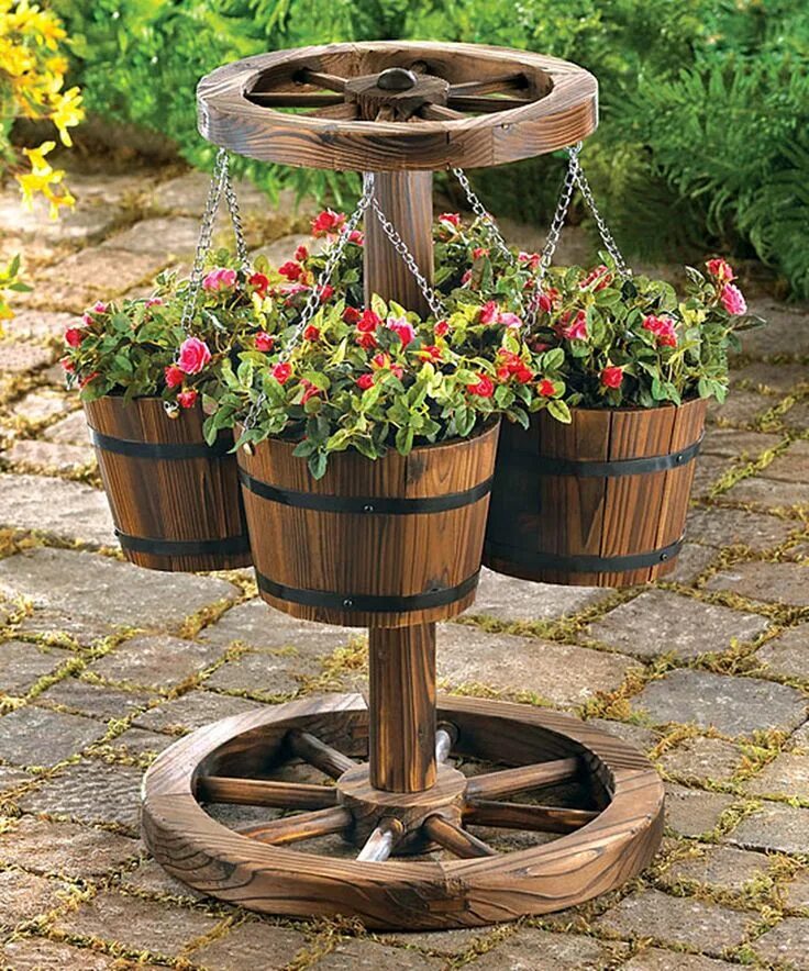 Кашпо своими руками для дачи уличные Wooden Wheel Planter by Zingz & Thingz #zulily #zulilyfinds Rustic planters, Rus