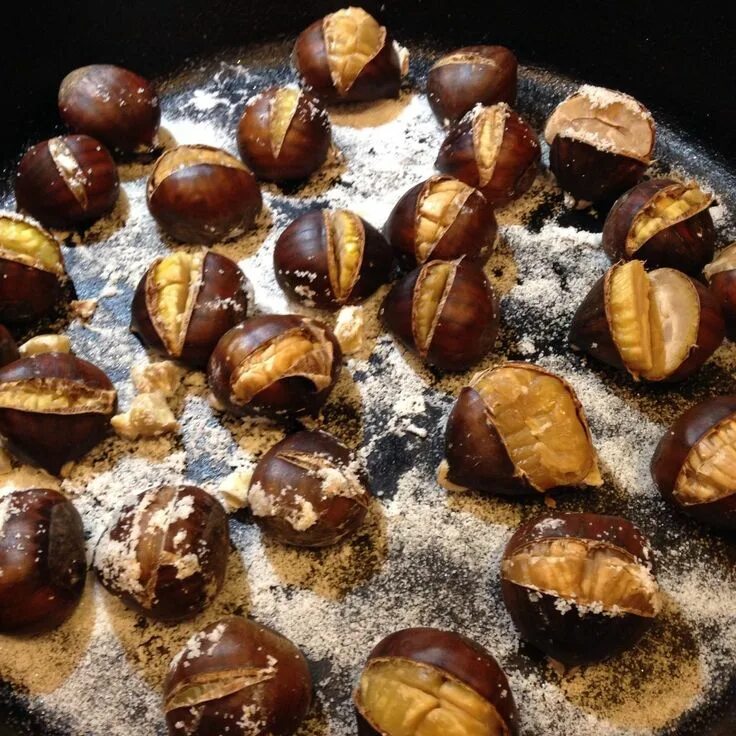 Каштан жареный рецепт на сковороде с фото Roasted Chestnuts - Maria Lawton - The Azorean Greenbean Chestnut recipes, Roast