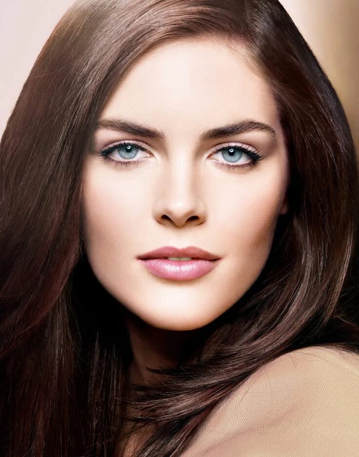 Каштановые волосы серые глаза фото Hilary Rhoda Hilary rhoda, Hilary rhoda hair, Brunette models