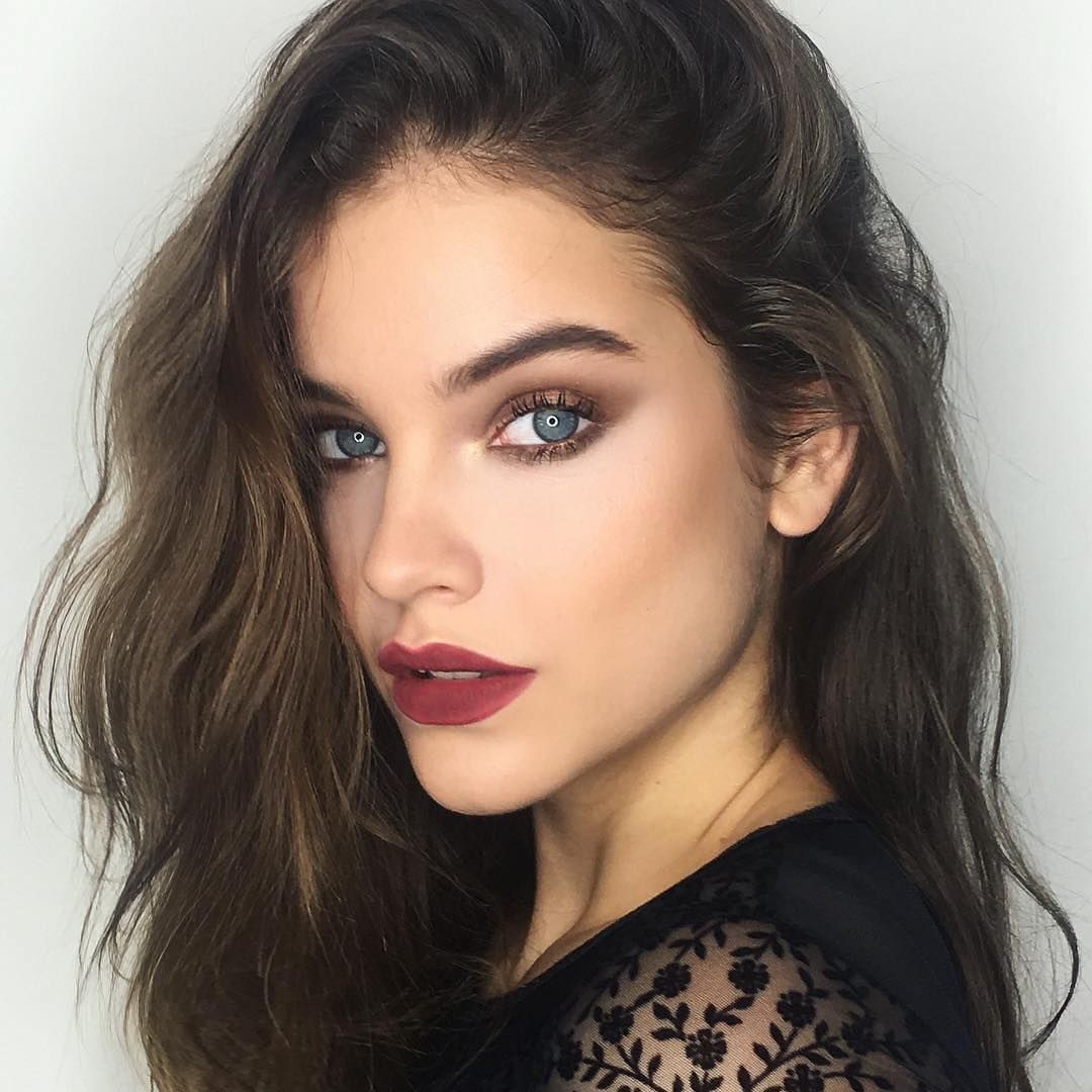 Каштановые волосы серые глаза фото Blog dedicated to Barbara Palvin, Hungarian fashion model and actress. (not real