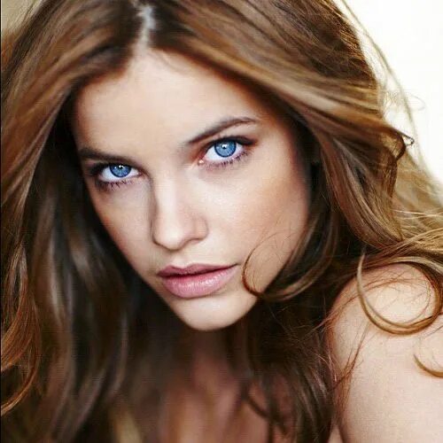 Каштановый цвет волос фото для серо голубых heymickeyousofine Hair colors for blue eyes, Hair color for fair skin, Pale skin