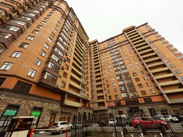 Каскад московская ул 81 фото Купить 4-комнатную квартиру на 12 этаже рядом с метро Бауманская. Найдено 2 объя