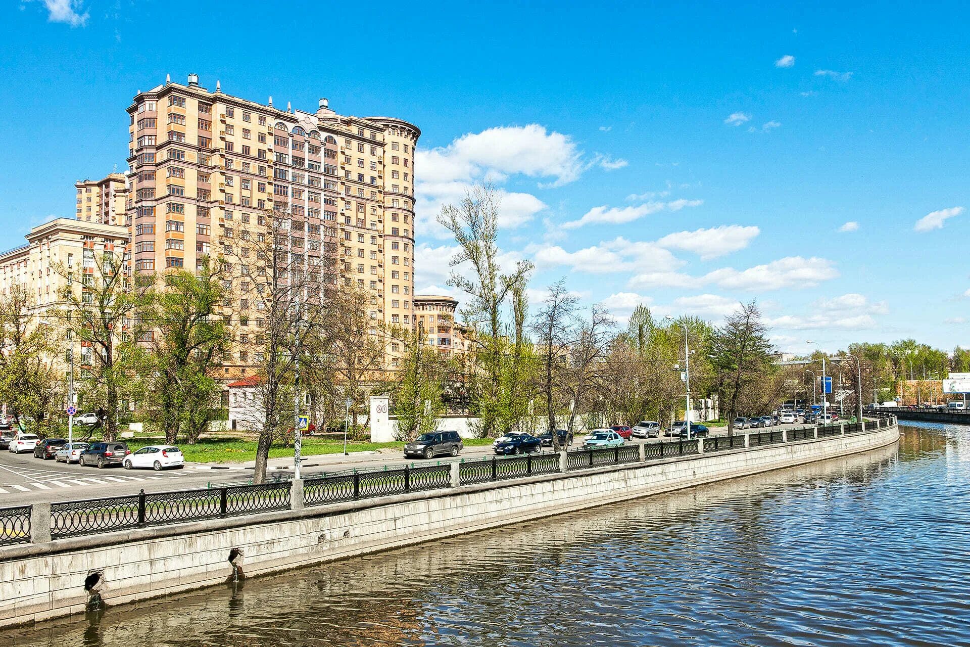 Каскад москва наб академика туполева фото Набережная туполева москва