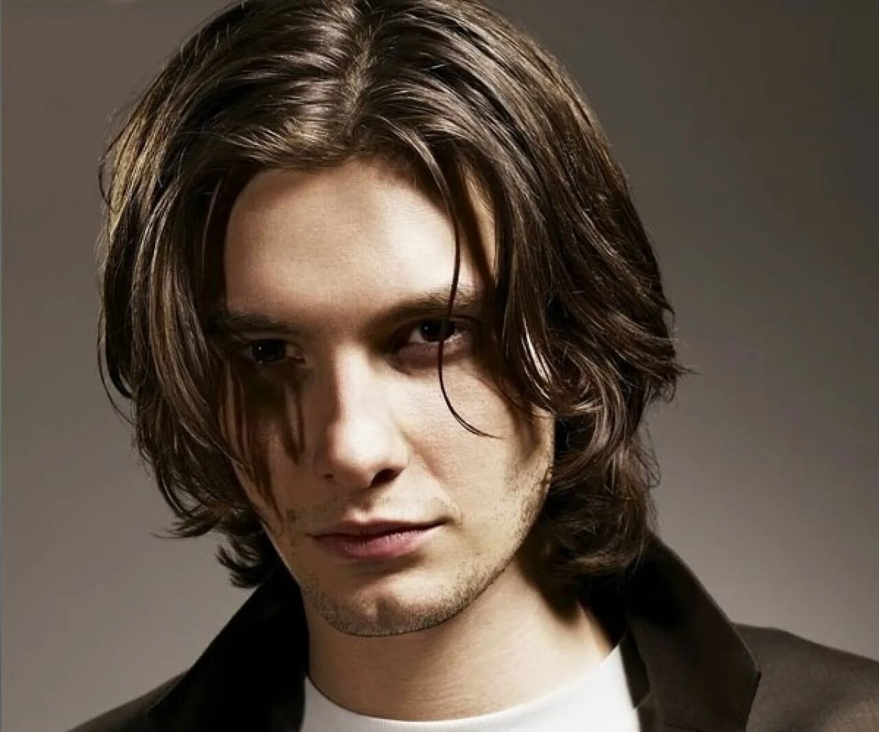 Каскад мужской на средние волосы фото Молодежная стрижка Long hair styles men, Boy haircuts long, Hairstyles for teena