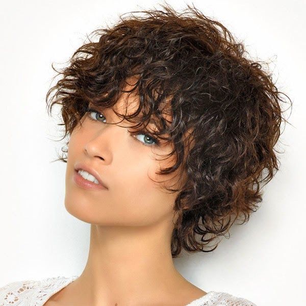 Каскад на короткие кудрявые волосы фото Pelo corto rizado 2014/2015 Short curly hairstyles for women, Haircuts for curly