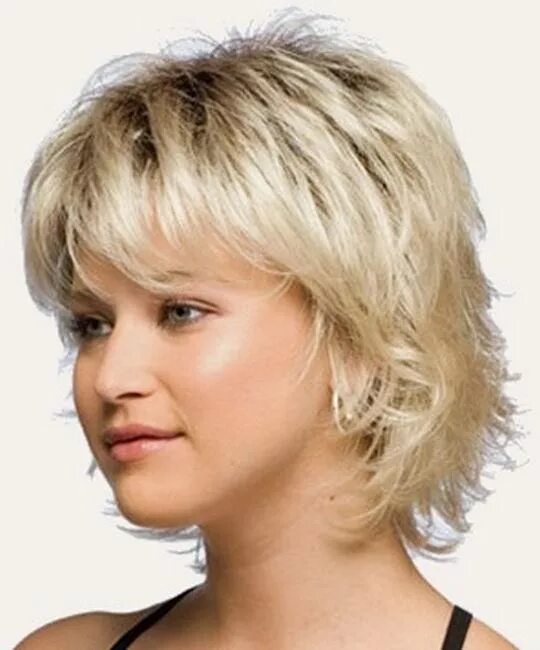 Каскад на короткие волосы реальные фото Medium layered hair, Medium hair styles, Short thin hair