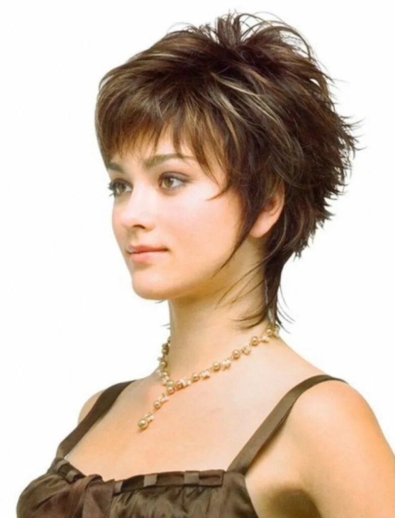 Каскад на очень короткие волосы фото shag haircut - Google Search Short hair cuts, Haircuts for fine hair, Medium hai