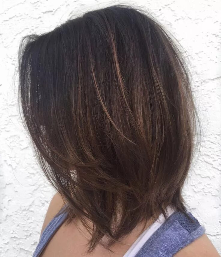 Каскад на средние темные волосы фото Layered Lob For Fine Hair Corte de cabello mediano, Cabello para caras redondas,