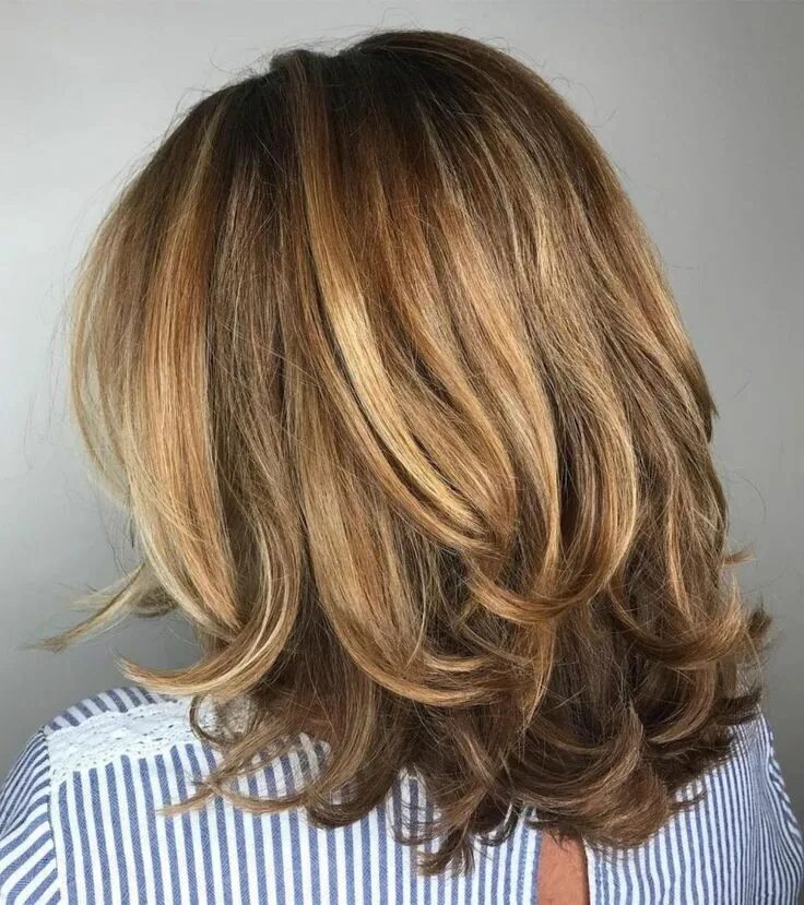 Каскад стрижка на средние 2024 70 Brightest Medium Length Layered Haircuts and Hairstyles for 2024 Medium layer