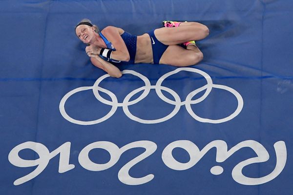 Каскад ул олимпийских рекордов 10 фото Sandi Morris in the pole vault at the Rio 2016 Olympic Games (Getty Images) Pole