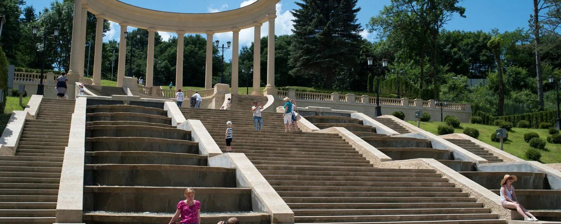 Каскадная лестница просп дзержинского 2 кисловодск фото Koje ruske dvorce turisti najviše vole da posećuju - 03.05.2022, Sputnik Srbija