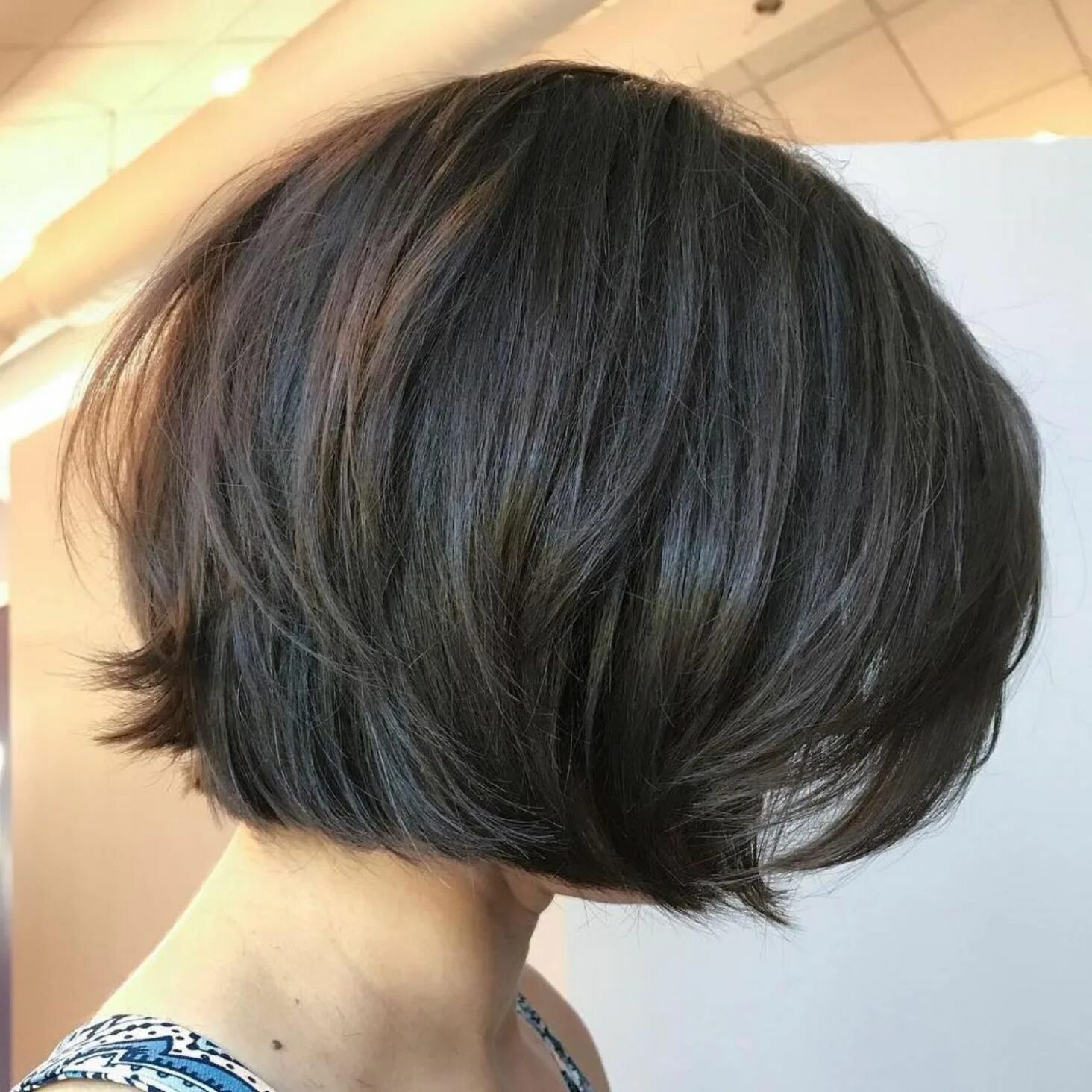 Каскадный боб каре стрижка фото 60 Short Bob Haircuts and Hairstyles for Women to Try in 2024 Bob hairstyles for