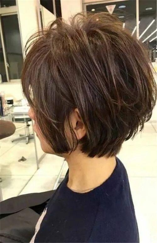 Каскадный боб на короткие волосы фото Short Hairstyles for Women Over 50 to Look Younger in 2020 31 Short hairstyles f