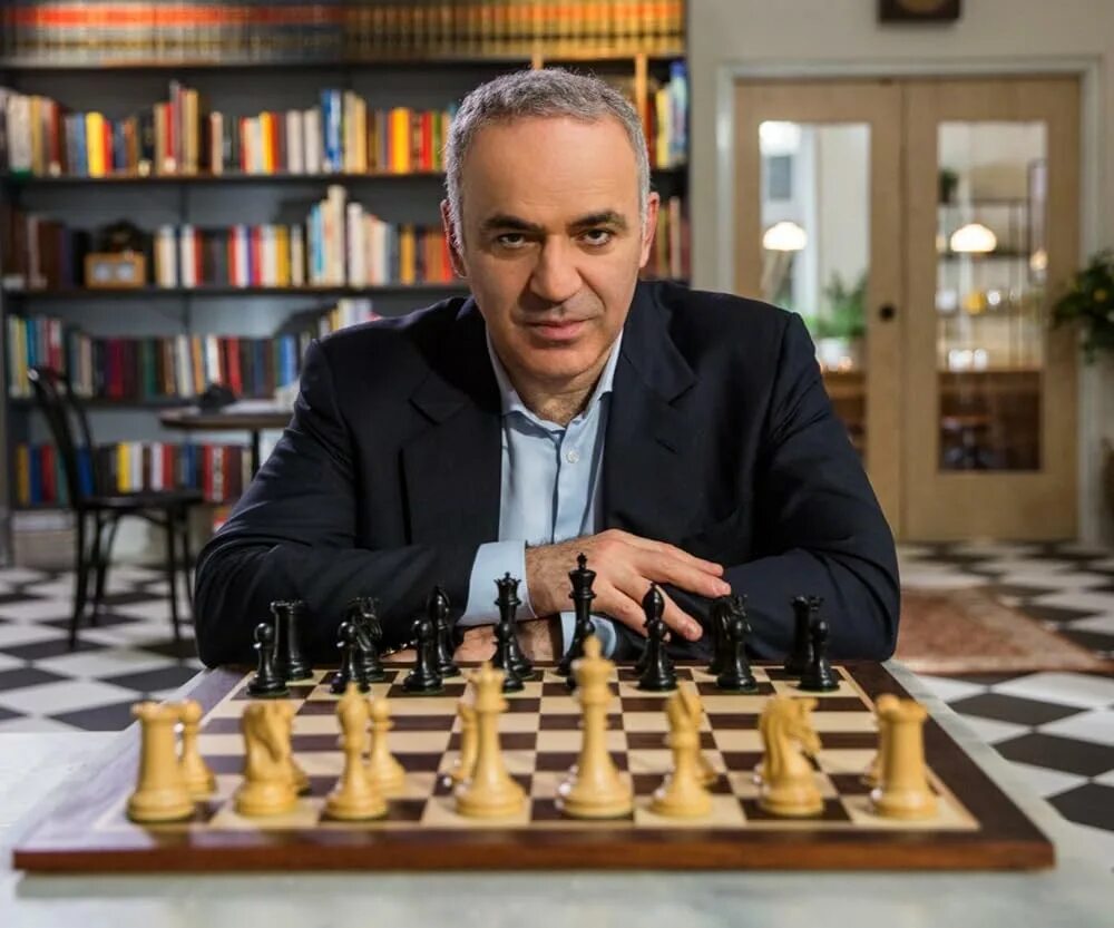 Каспаров сейчас фото Masterclass: Garry Kasparov Teaches Chess (TV Mini Series 2017) - IMDb