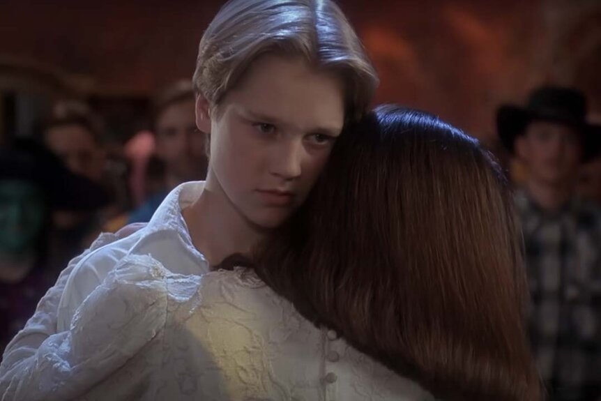 Каспер фото певец сво Casper: The Movie That Made Us Fall in Love with Ghost Devon Sawa SYFY WIRE