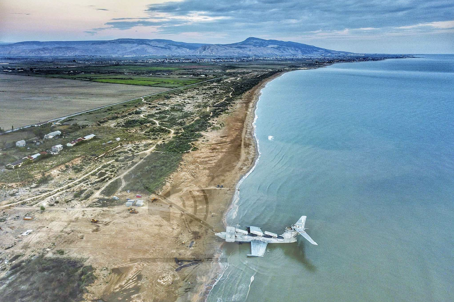 Каспийское море фото отдых Где посмотреть температуру воды в море или как подготовиться к отпуску? - Яндекс