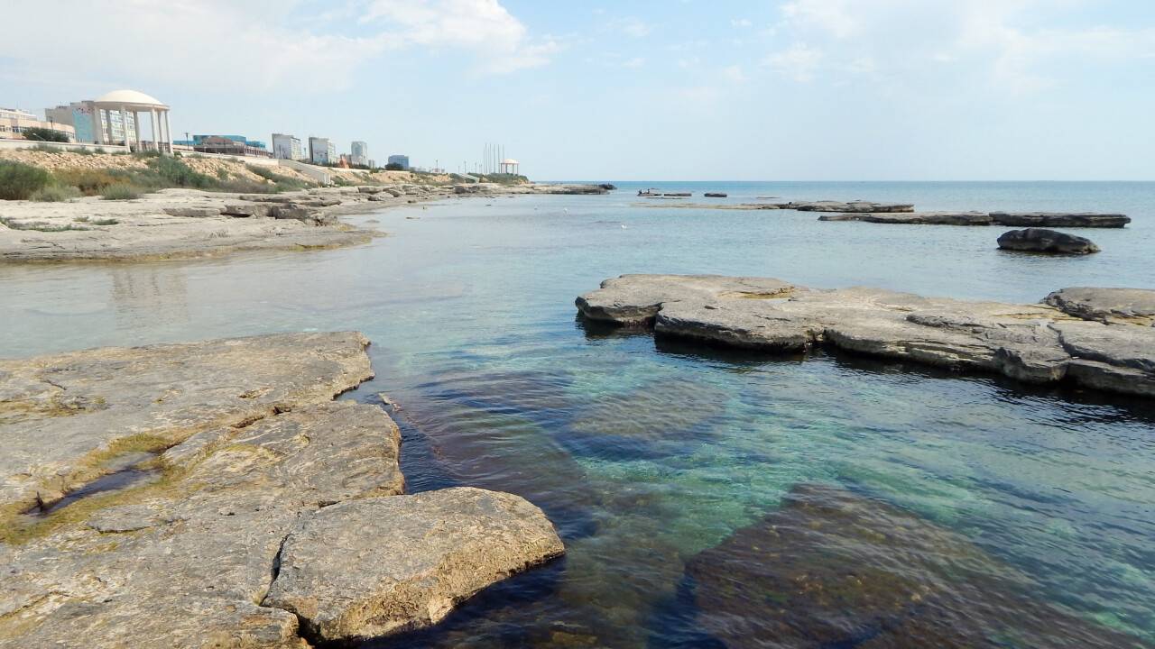 Каспийское море казахстан фото Уровень Каспия достиг критической отметки. Как спасти стремительно мелеющий водо