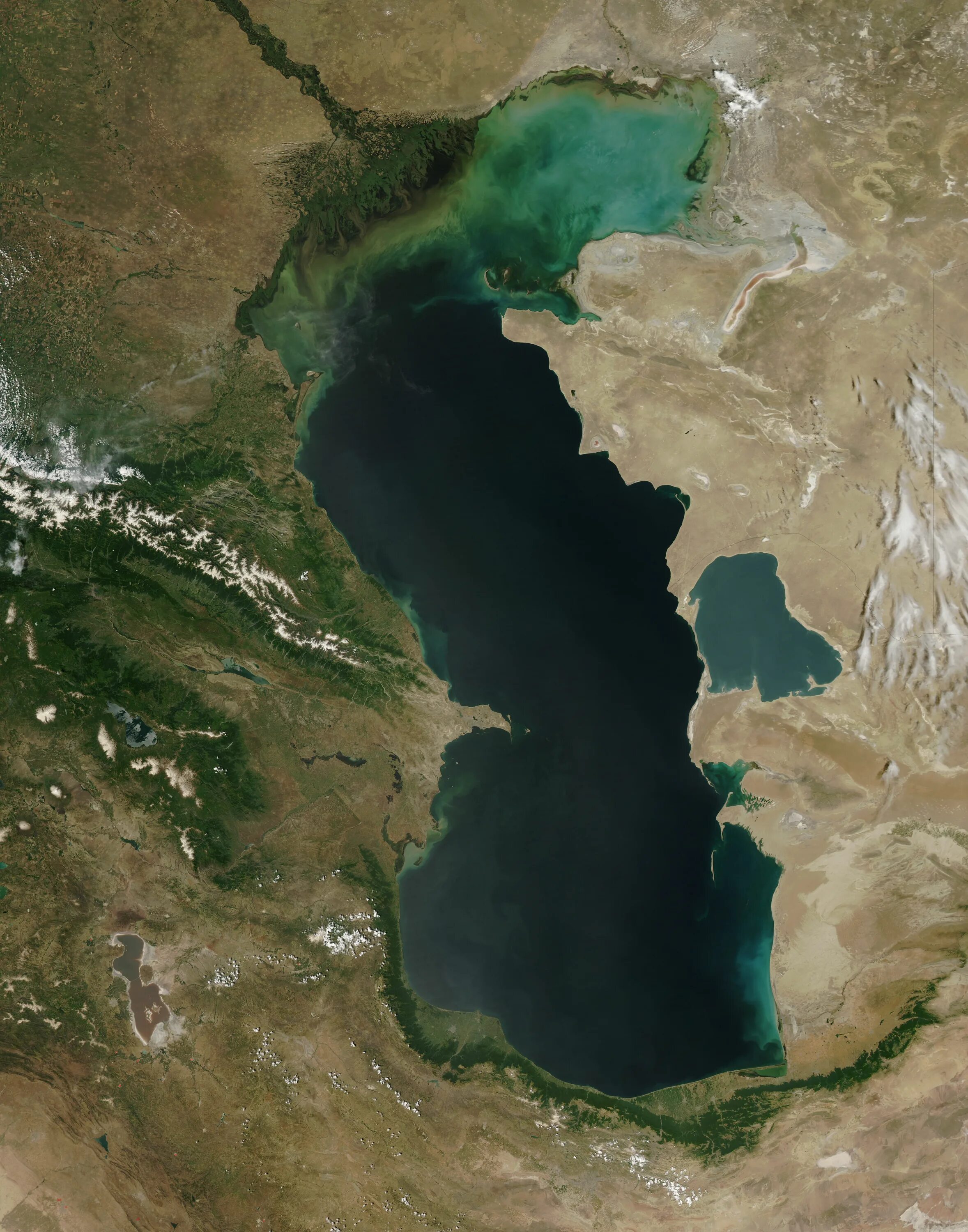 Каспийское озеро фото Файл:Caspian Sea from orbit.jpg - Вікіпэдыя