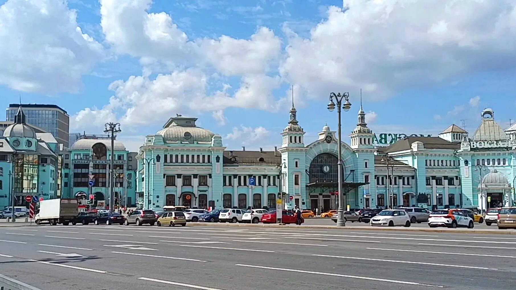 Касса аэроэкспресса площадь тверская застава 7 фото Москва, Белорусский вокзал, площадь Тверская застава, Тверской район (04.08.2023