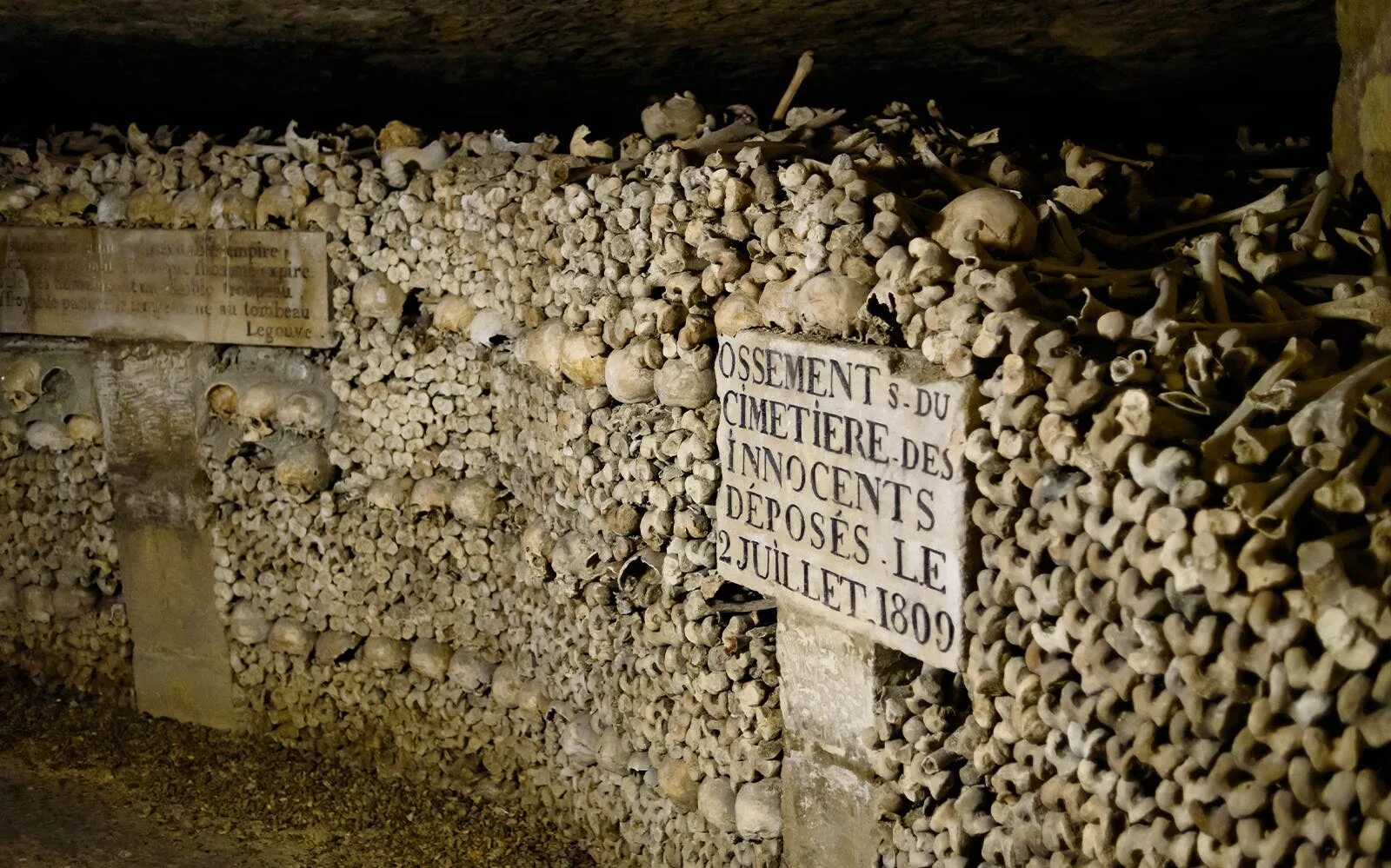 Катакомбы парижа история фото Paris Catacombs Entrances Simplified - All about Paris Catacombs Entry & Exit