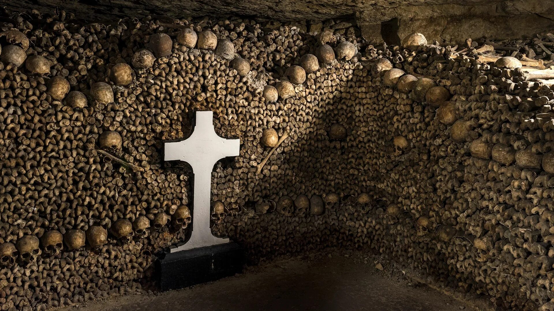 Катакомбы парижа история фото The ossuary Catacombes de Paris