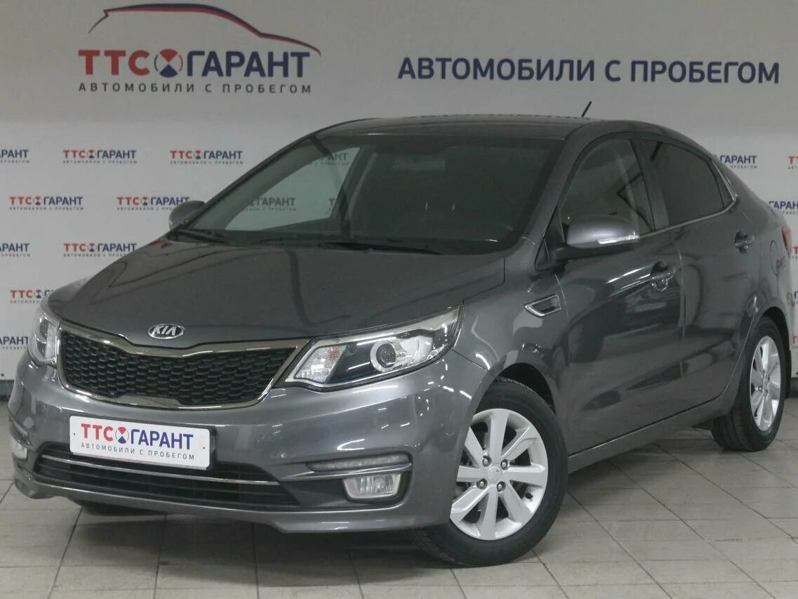 Каталог авто с пробегом цены фото Купить б/у Kia Rio III Рестайлинг 1.6 MT (123 л.с.) бензин механика в Казани: се