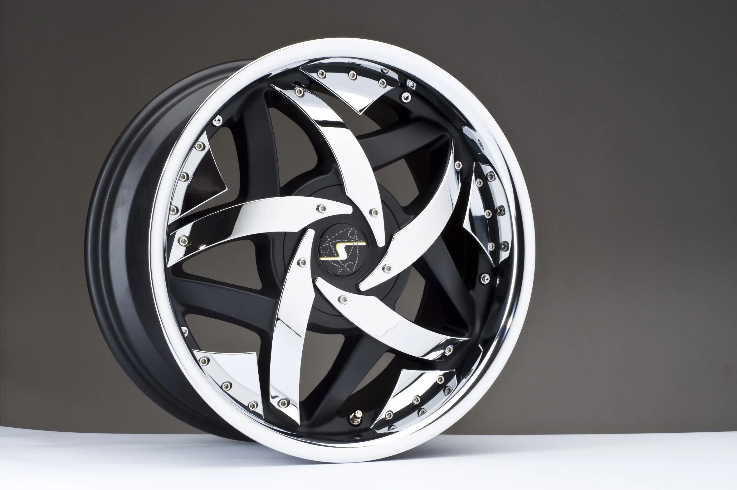 Каталог дисков фото Schmidt Revolution MYSTIC aluminum rims (2009) - picture 4 of 5