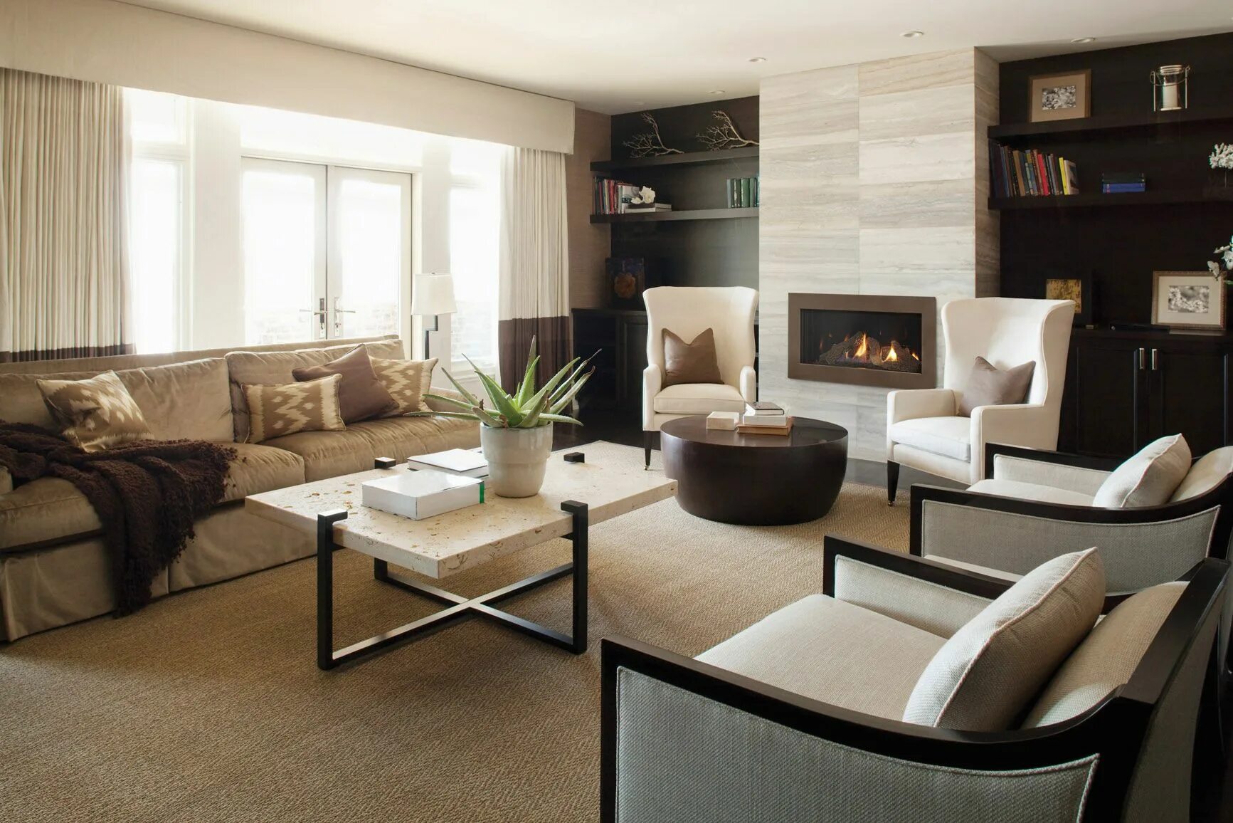 Каталог интерьеров гостиной Cosmo Indoor Gas Fireplace Rectangular living rooms, Rectangle living room, Tren